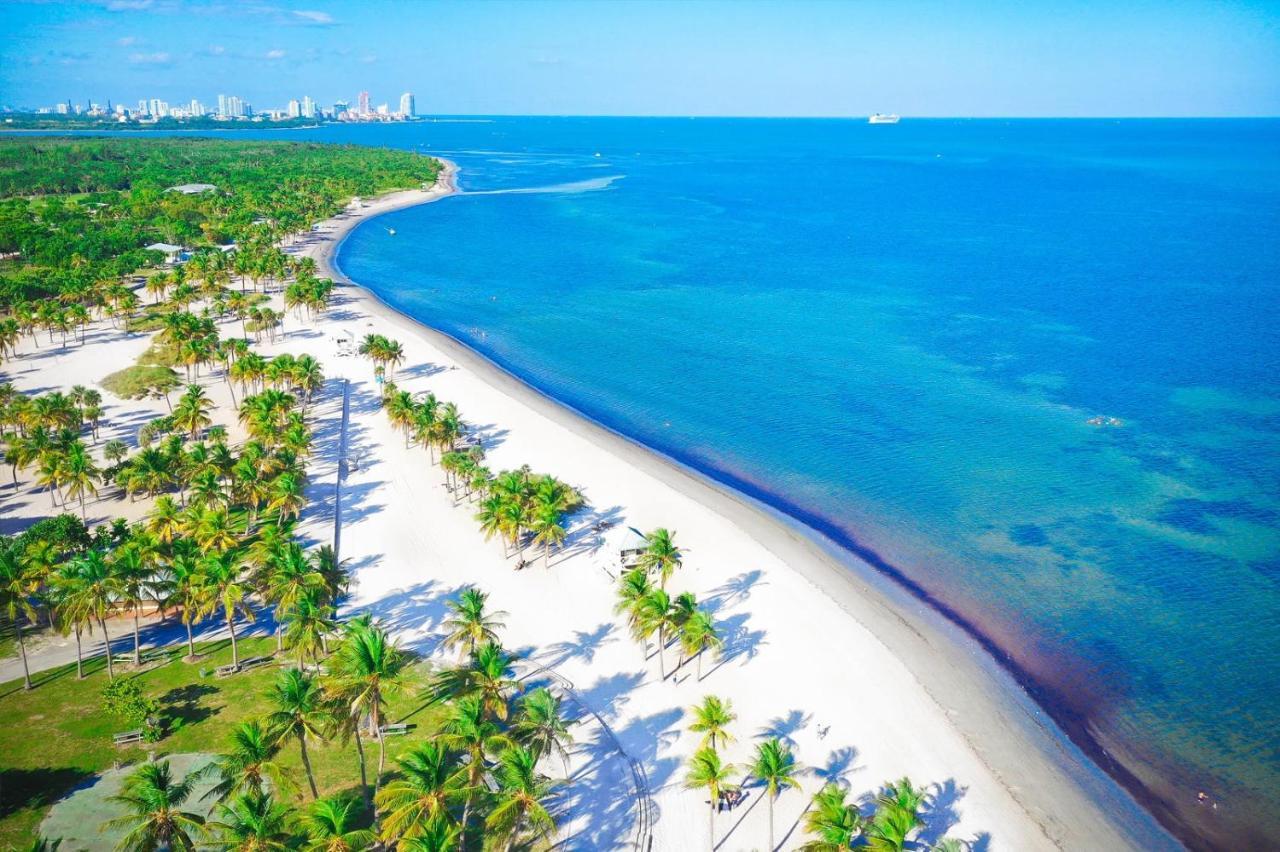 Intimate Casita Mia Minutes Away From Airport, Calle 8, Brickell, Coral Gables, The Beach And More! Маями Екстериор снимка